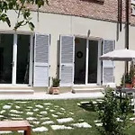 Le Pecore Di Terracotta * 佩萨罗